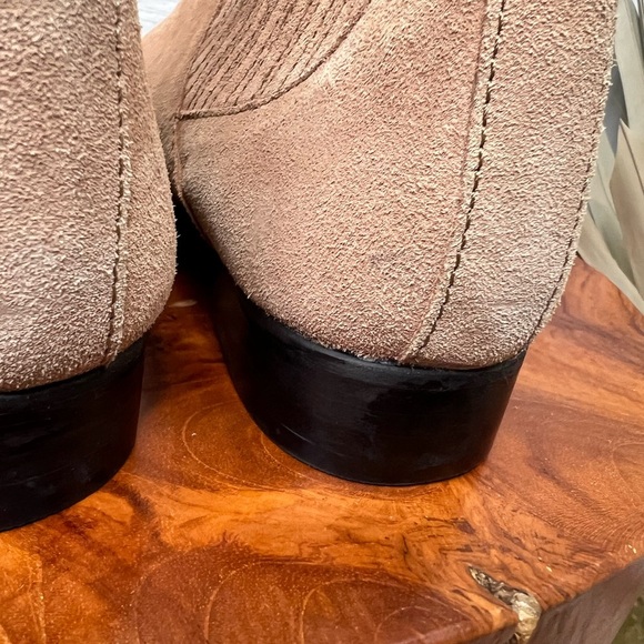 Jack Rogers Women's Brown Tan Suede Pippa Chelsea Booties Size 5.5 Ankle Casual - Picture 11 of 16